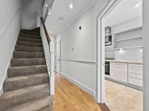 Cambridgeshire, CB1 3BH picture 6