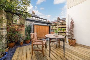 Cambridgeshire, CB1 2HW picture 5