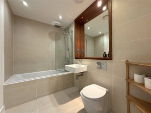 Cambridgeshire, CB1 2FJ picture 4