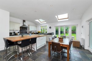 Cambridgeshire, CB1 7XA picture 4