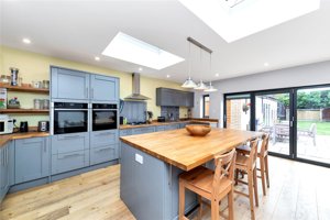 Cambridgeshire, CB1 8DN picture 5