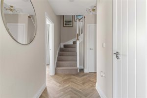 Cambridge, CB1 8AL picture 5