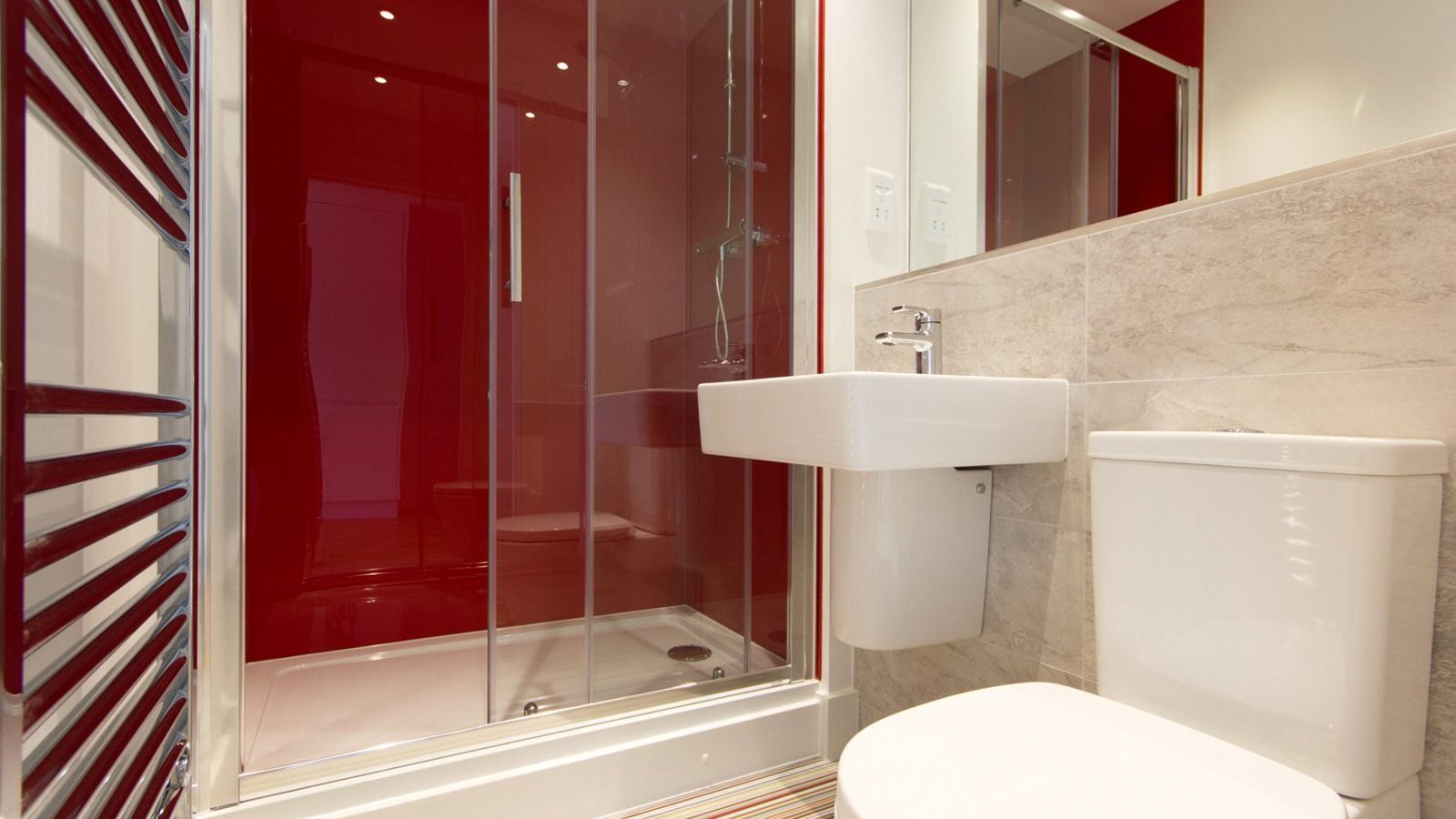Bathroom1.jpg