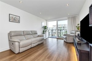 Cambridgeshire, CB1 2FH picture 2