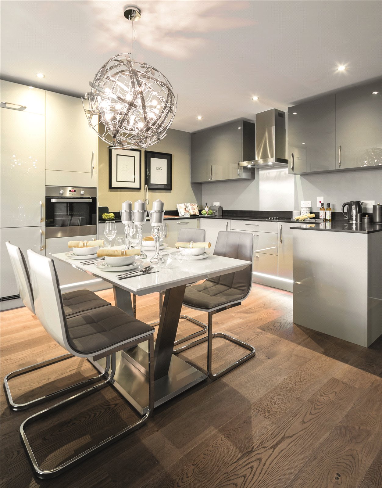 Example Kitchen.jpg