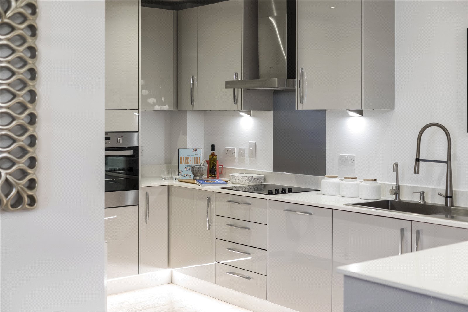 Example Kitchen1.jpg