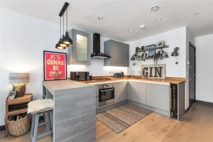 Cambridgeshire, CB1 2GE picture 2