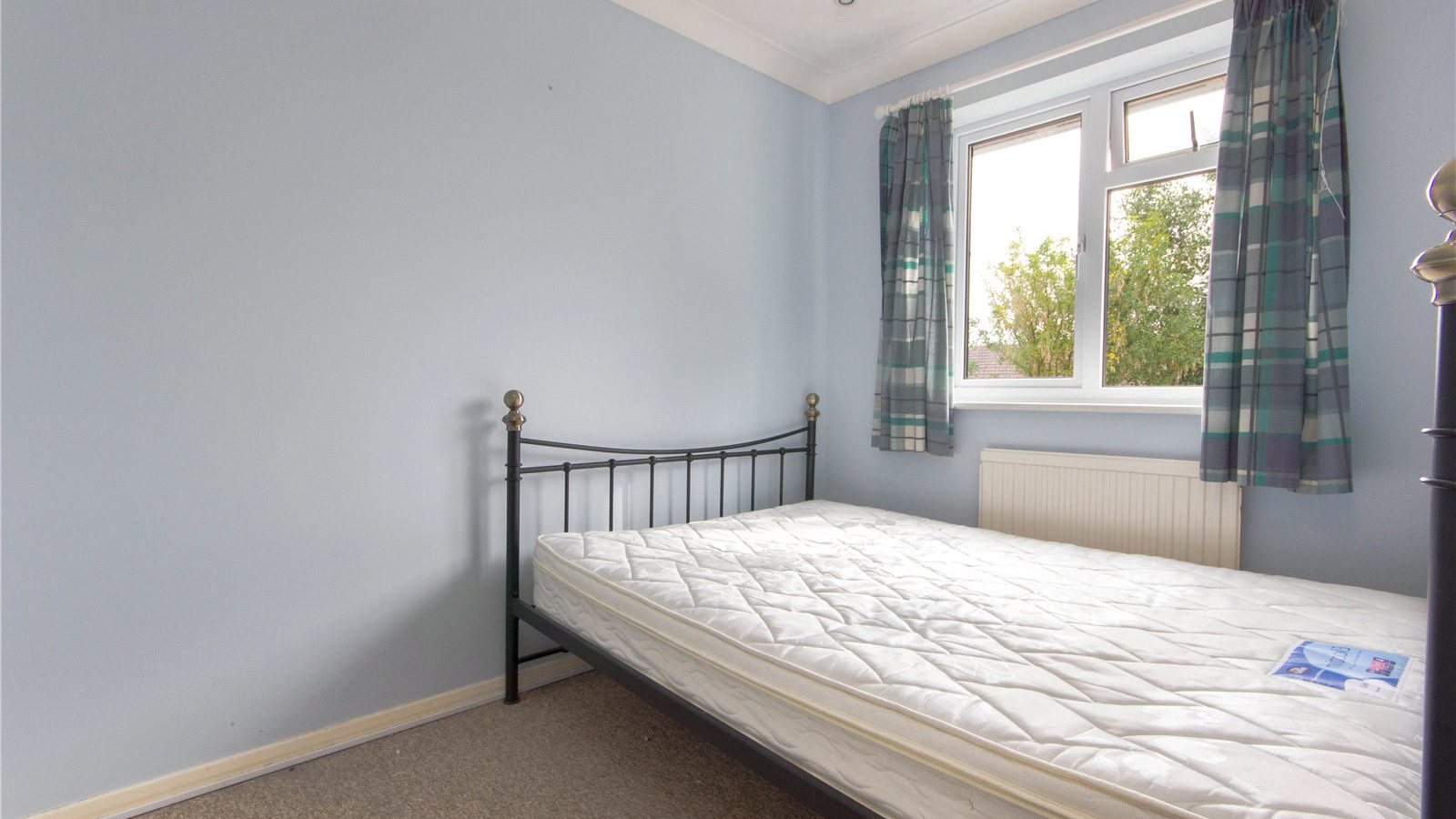 Bedroom 2.jpg Bedroom 2