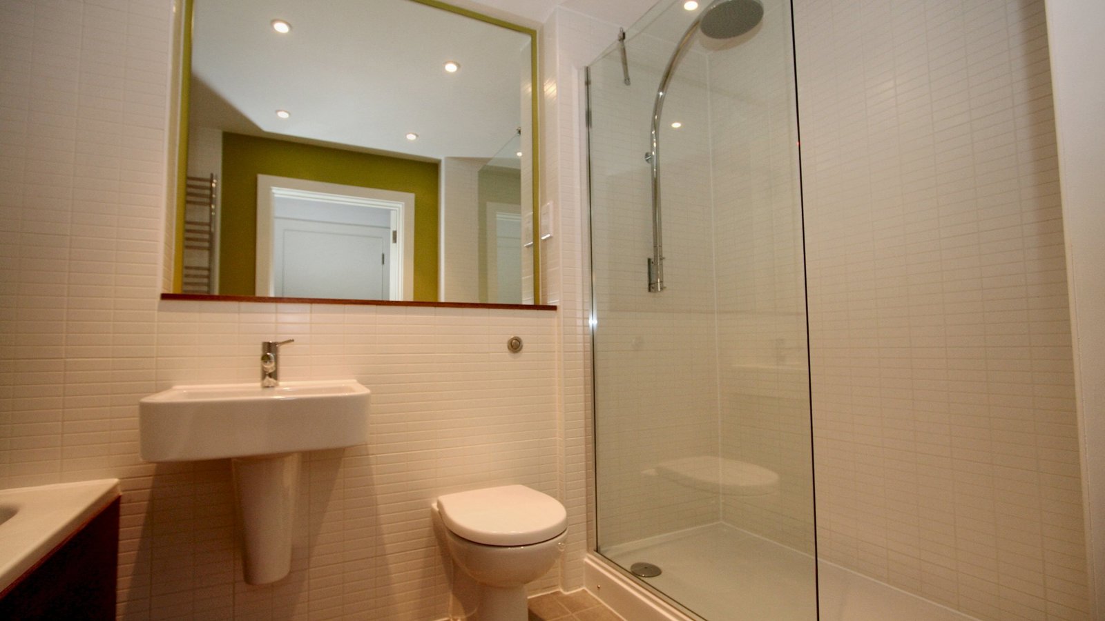 Bathroom.jpg Bathroom