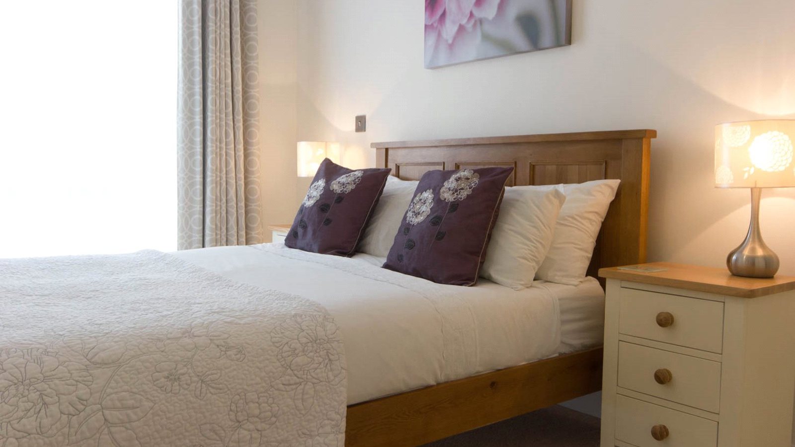 Bedroom 1.jpg Bedroom 1