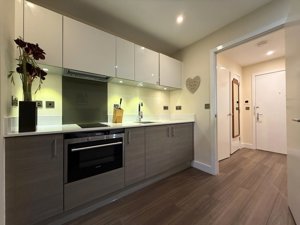 Cambridge, CB1 2FH picture 2