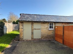 Saffron Walden, Cambridgeshire, CB10 1QY picture 4