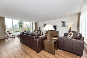 Cambridgeshire, CB2 8BZ picture 5