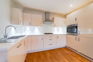 Cambridge, CB2 9EA picture 3