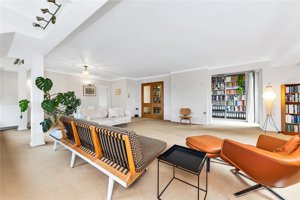 Cambridge, CB2 7TZ picture 2