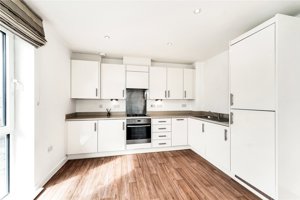 Cambridge, CB2 9AF picture 2