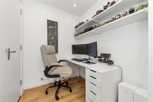 Cambridge, Cambridgeshire, CB2 9BD picture 5