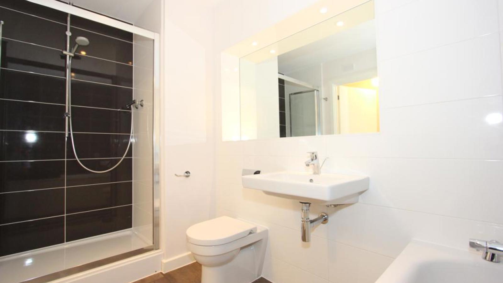 Bathroom.jpg Bathroom