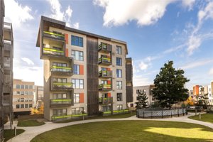 Cambridgeshire, CB2 8DH picture 1