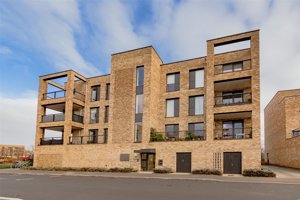 Cambridge, CB2 9ET picture 1