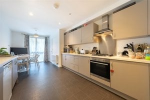 Cambridge, Cambridgeshire, CB2 9BE picture 2