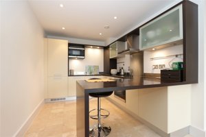 Cambridgeshire, CB2 8BT picture 3