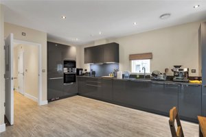 Cambridgeshire, CB2 0AL picture 2