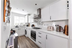 Cambridge, Cambridgeshire, CB2 9FY picture 4