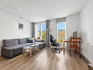 Cambridge, CB2 8RA picture 3