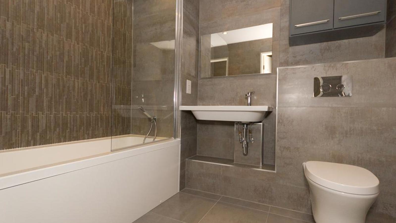 Bathroom.jpg Bathroom
