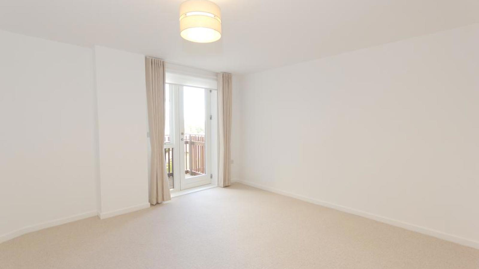 Bedroom 1.jpg Bedroom 1