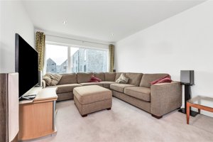 Cambridgeshire, CB2 0AQ picture 6