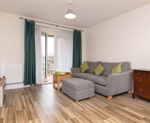 Osprey Drive, Trumpington picture 2
