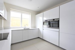 Cambridge, Cambridgeshire, CB2 9DL picture 3