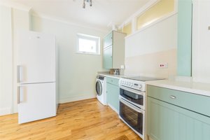 Cambridge, CB2 9NF picture 5