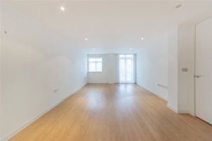 Cambridge, Cambridgeshire, CB2 0NT picture 3