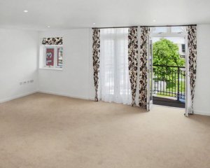 Cambridge, CB2 0NT picture 3