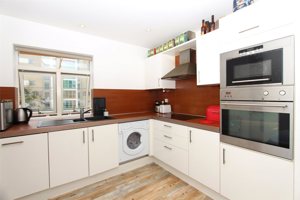 Cambridge, CB2 0NU picture 2