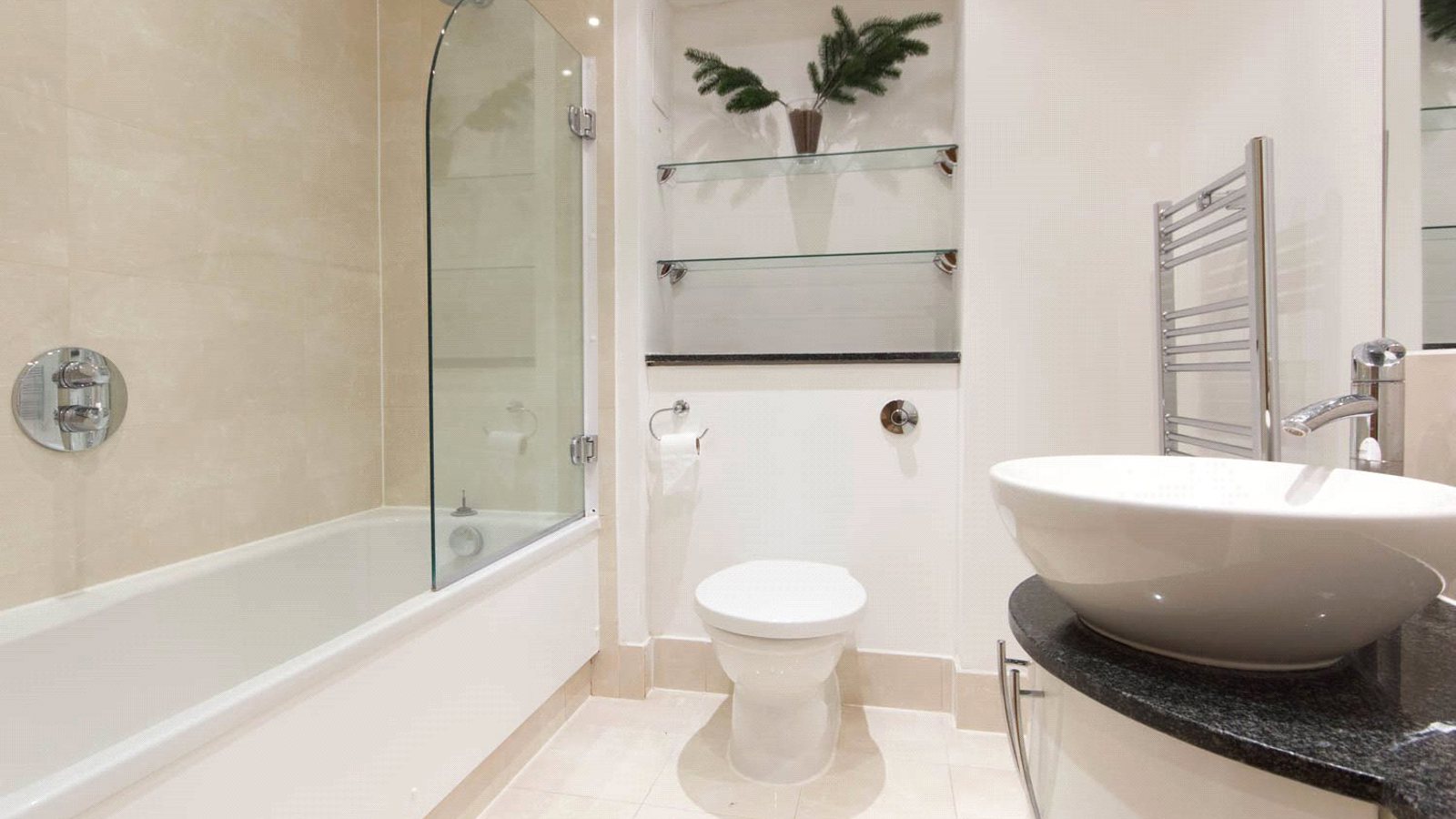 Bathroom1.jpg