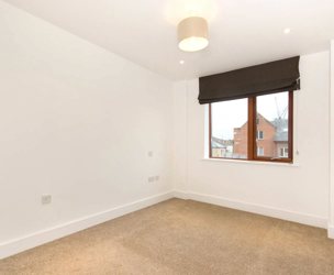 The Levels, 150 Hills Road picture 6