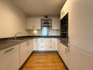 Cambridge, CB2 8PB picture 3