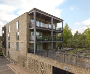 The Light Building, Brooklands Avenue picture 1