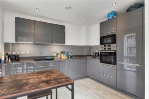 Cambridgeshire, CB2 0AR picture 4