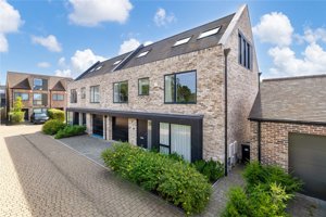 Cambridge, Cambridgeshire, CB2 9GT picture 1