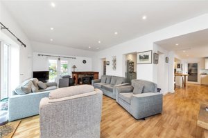 Cambridge, Cambridgeshire, CB21 5JW picture 2