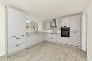 Cambridge, CB22 7AE picture 3