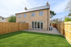 Harston, Cambridge, CB22 7NR picture 2