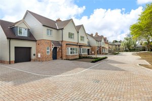 Harston, Cambridge, CB22 7NR picture 4