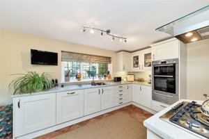 Cambridge, Cambridgeshire, CB22 5BQ picture 3