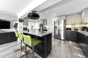 Cambridge, CB22 4AD picture 3